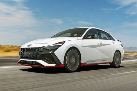 top2022hyundaielantran13-16294-2678-4422-1629470546-450x300